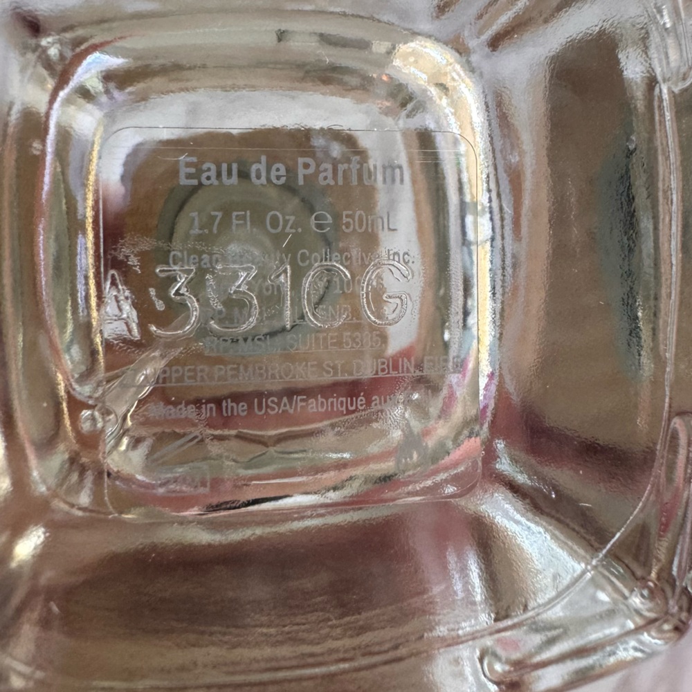 CLEAN RESERVE
Limited Edition Reserve - Rain Eau de Parfum - Picture 4 of 11